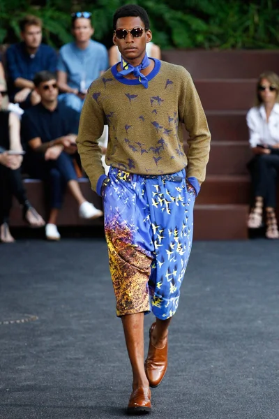Look 6